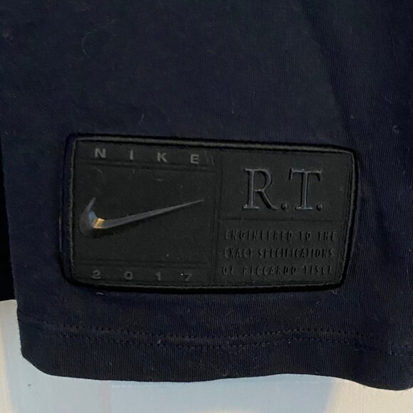 Nike x Riccardo Tisci Victorious Minotaurs tee t shirt Med black euc - Picture 3 of 3